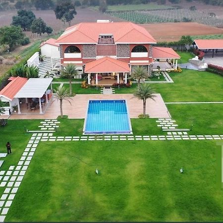 Redhomex Cove Castle Villa Haiderabad Buitenkant foto
