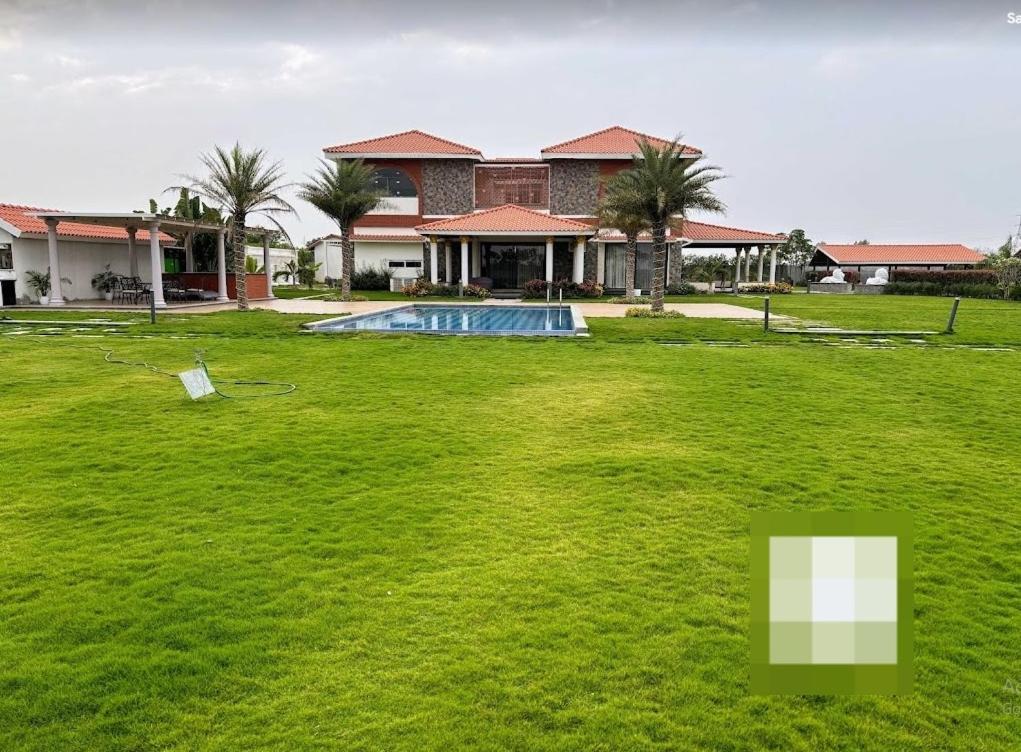 Redhomex Cove Castle Villa Haiderabad Buitenkant foto