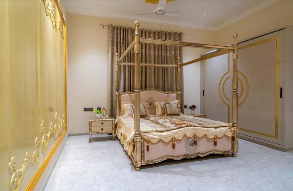 Redhomex Cove Castle Villa Haiderabad Buitenkant foto