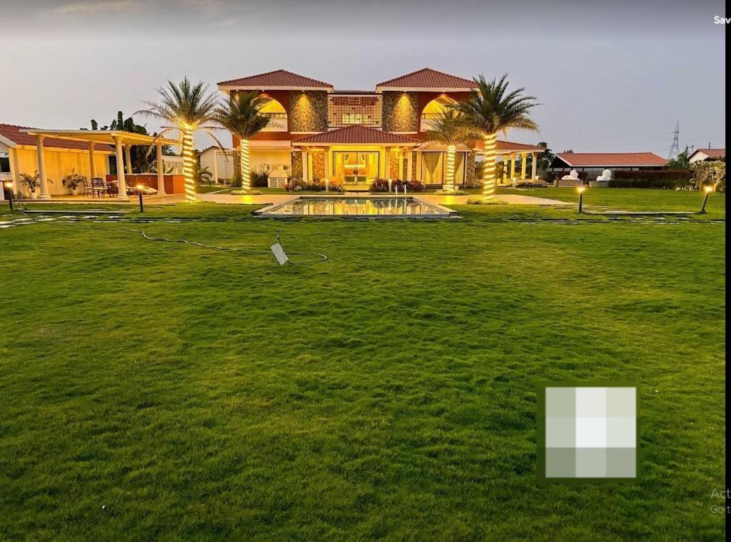 Redhomex Cove Castle Villa Haiderabad Buitenkant foto