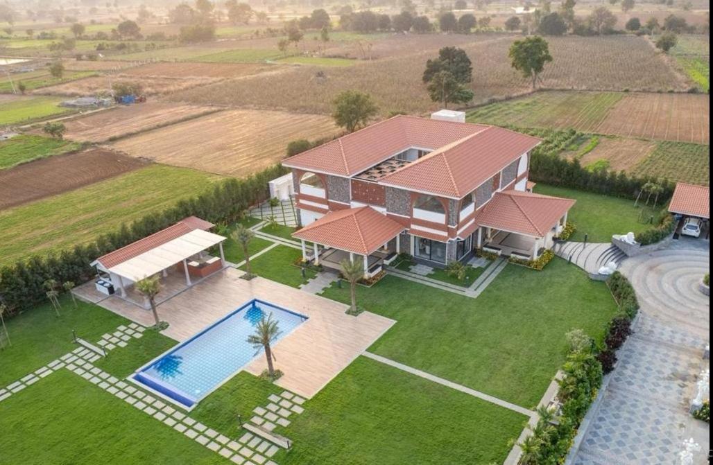 Redhomex Cove Castle Villa Haiderabad Buitenkant foto
