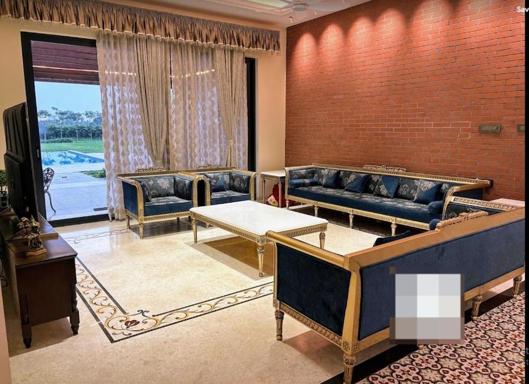 Redhomex Cove Castle Villa Haiderabad Buitenkant foto